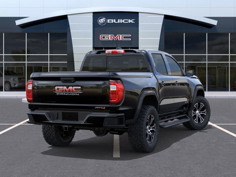 2025 GMC Canyon AT4 Crew Cab 4WD AT4 in Corner Brook, Newfoundland and Labrador - 4 - w1024h768px