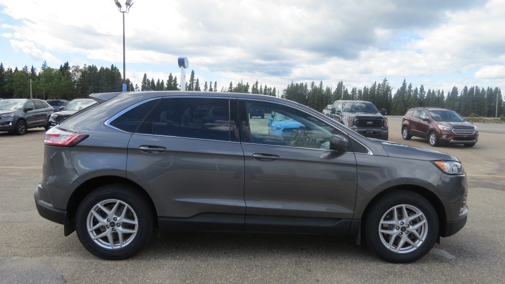 2021 Ford Edge AWD SEL in Les Escoumins, Quebec - 4 - w1024h768px
