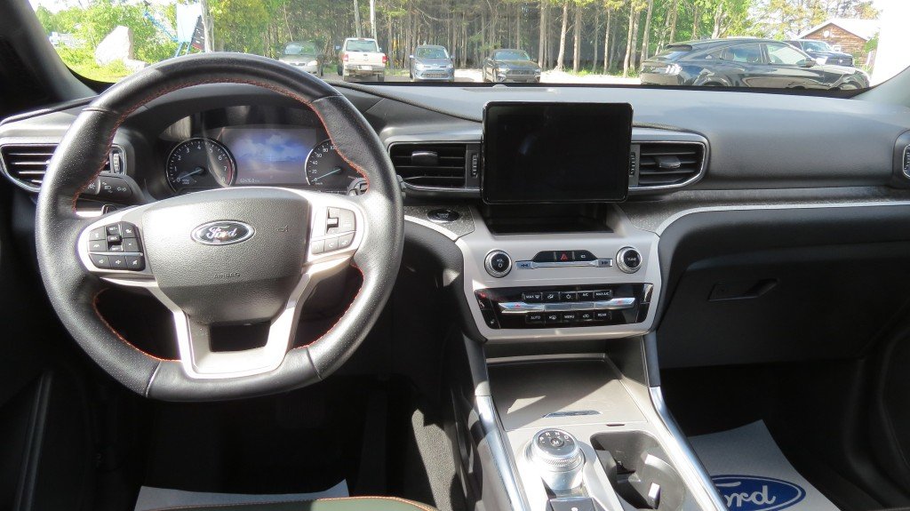 Ford EXPLORER TIMBERLINE 4WD 2023 à Les Escoumins, Québec - 8 - w1024h768px