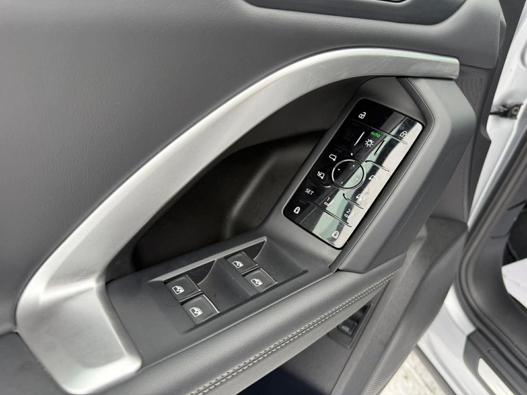 2025 Audi Q5 in Amqui, Quebec - 16 - w1024h768px