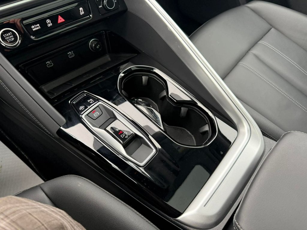 2025 Audi Q5 in Amqui, Quebec - 12 - w1024h768px