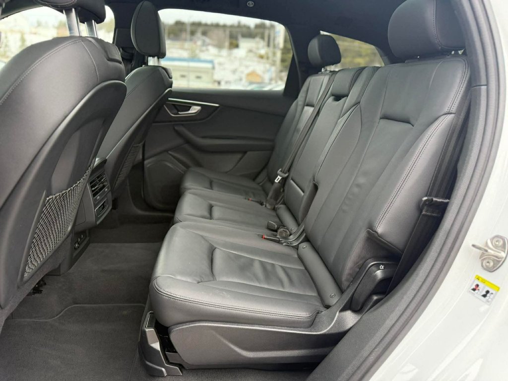 Audi Q7 Komfort 2024 à Amqui, Québec - 8 - w1024h768px