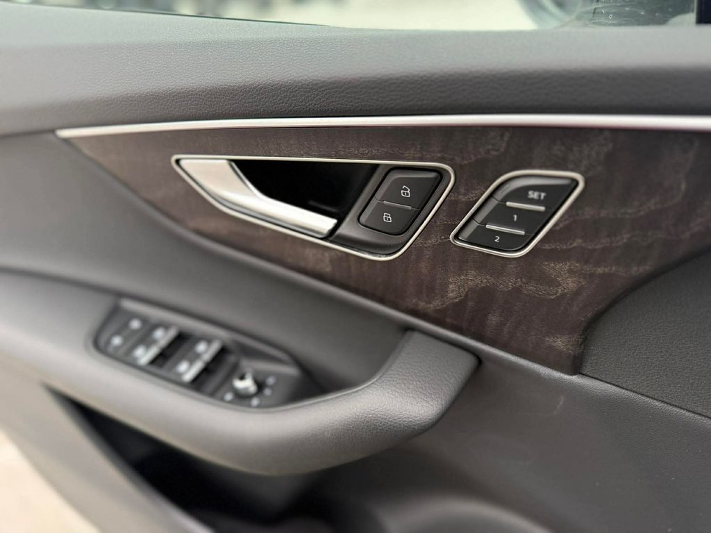 Audi Q7 Komfort 2024 à Amqui, Québec - 12 - w1024h768px