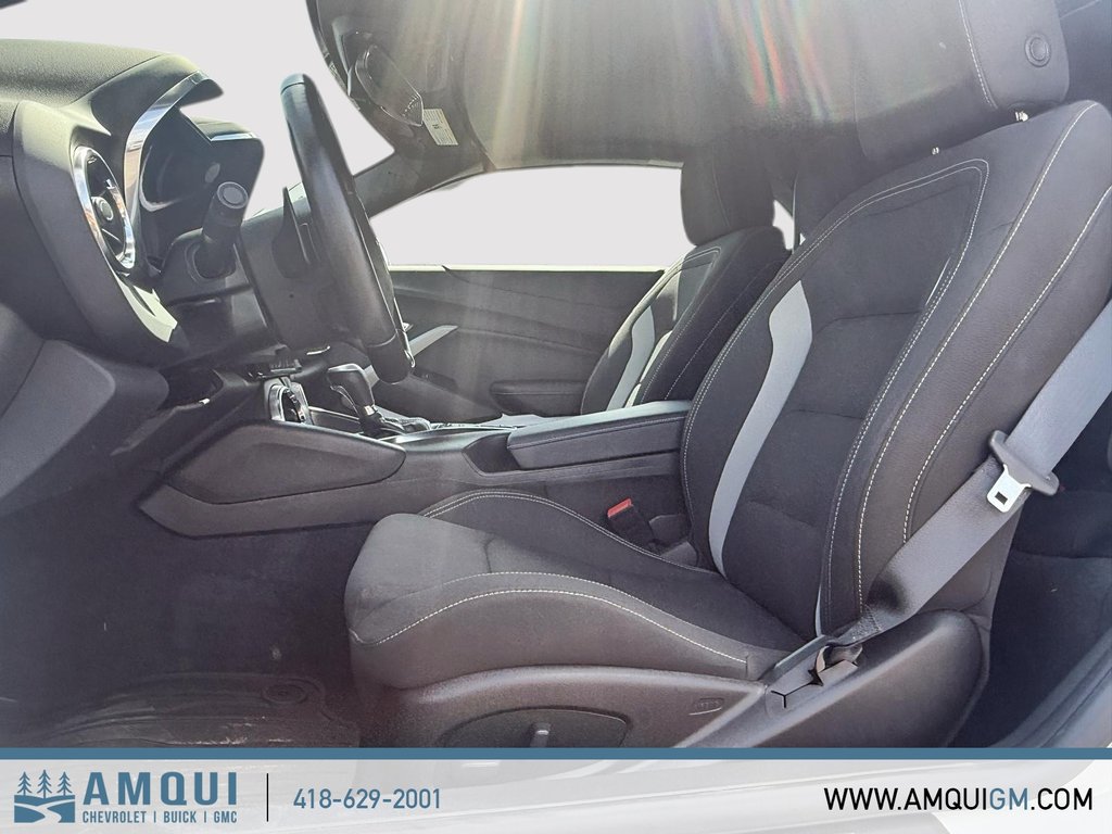 Chevrolet Camaro 1LT 2019 à Amqui, Québec - 10 - w1024h768px