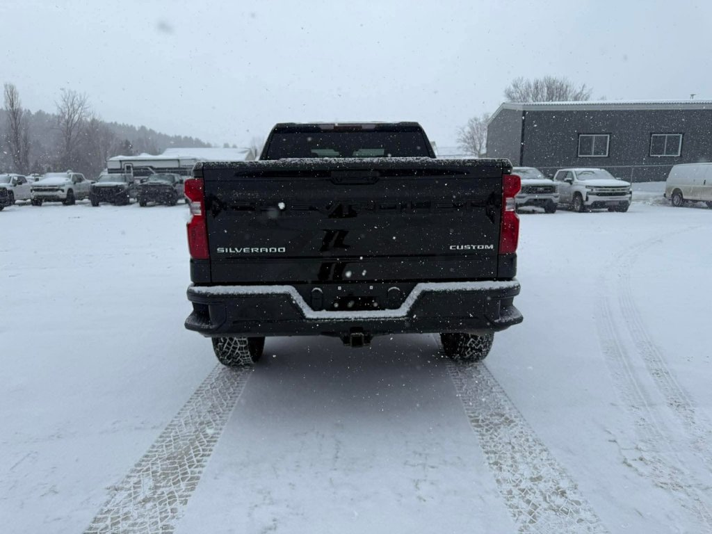 2025 Chevrolet Silverado 1500 Custom Trail Boss in Amqui, Quebec - 12 - w1024h768px