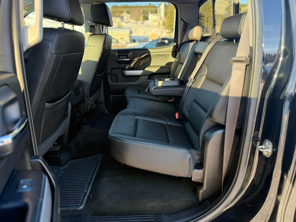 2017 Chevrolet Silverado 2500HD LTZ in Amqui, Quebec - 9 - w1024h768px