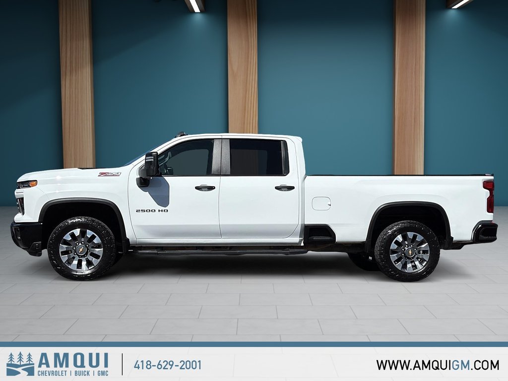 2024 Chevrolet Silverado 2500HD Custom in Amqui, Quebec - 5 - w1024h768px