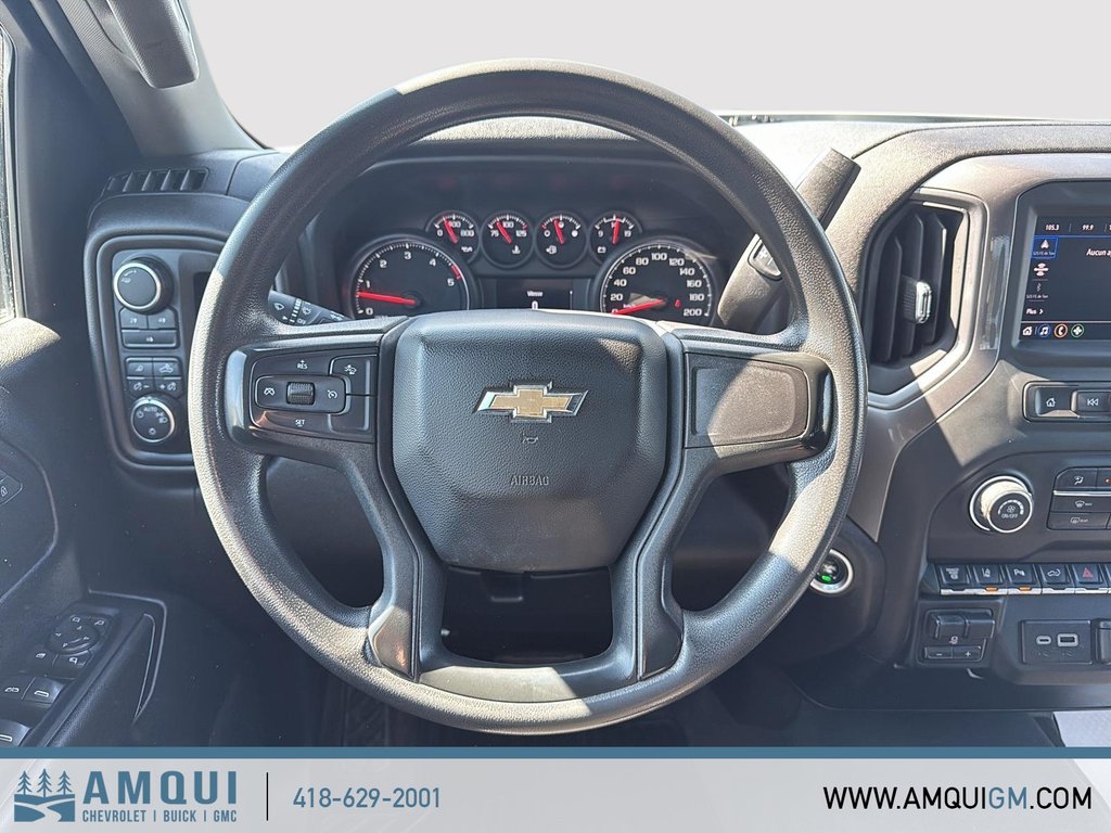 2024 Chevrolet Silverado 2500HD Custom in Amqui, Quebec - 11 - w1024h768px