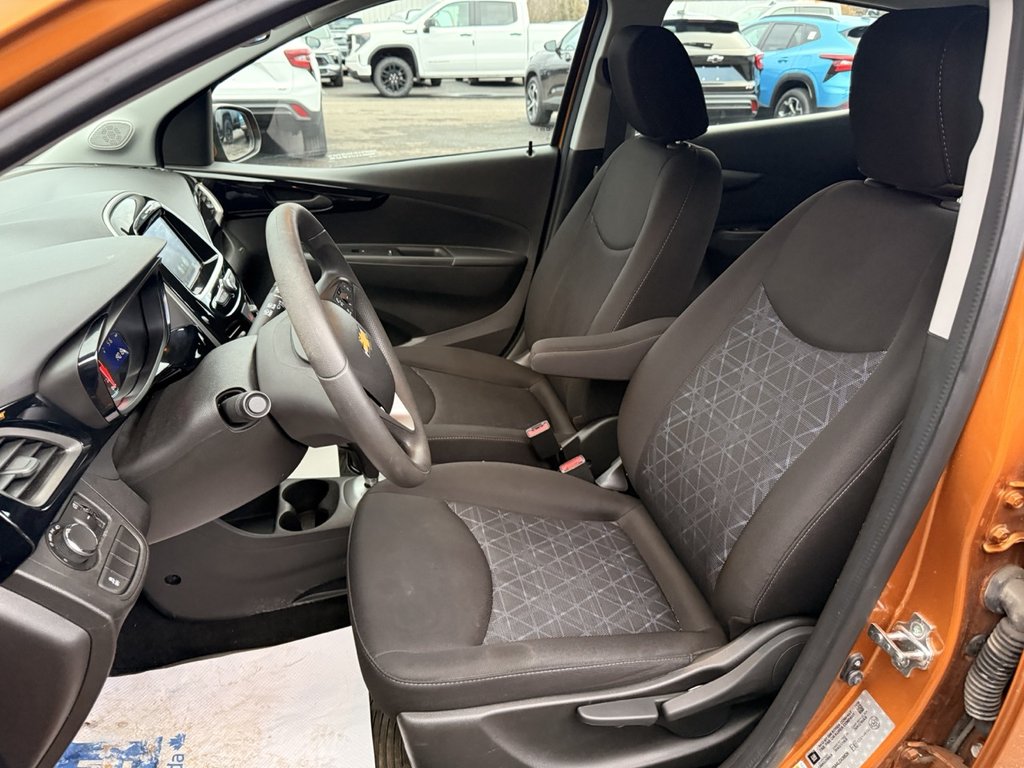 Chevrolet Spark LT 2020 à Amqui, Québec - 13 - w1024h768px