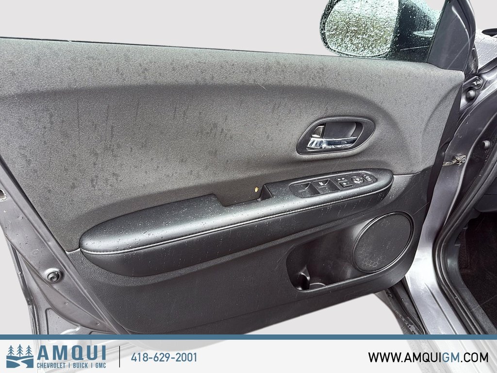Honda HR-V LX AWD 2021 à Amqui, Québec - 9 - w1024h768px