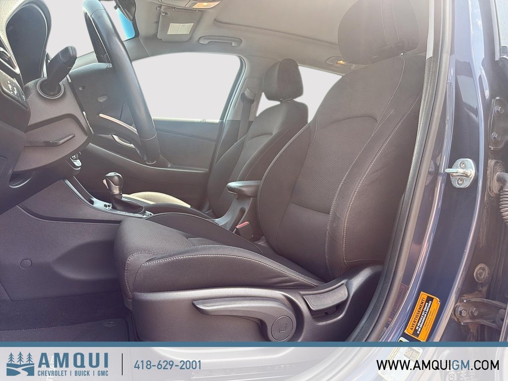2018 Hyundai Elantra GT GLS in Amqui, Quebec - 7 - w1024h768px