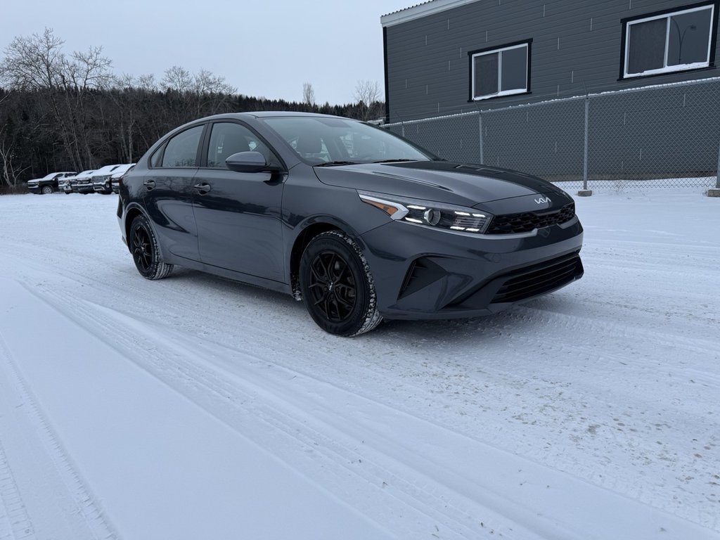 Kia Forte LX 2023 à Amqui, Québec - 8 - w1024h768px