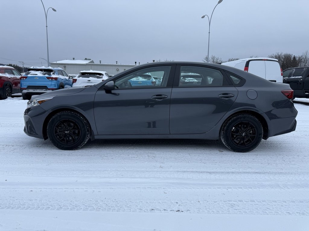 Kia Forte LX 2023 à Amqui, Québec - 3 - w1024h768px