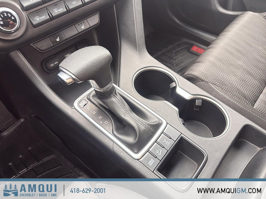 2020 Kia Sportage LX AWD in Amqui, Quebec - 15 - w1024h768px
