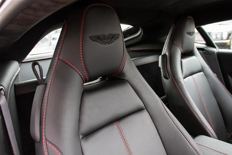 Distinctive Collection Bentley Aston Martin 2019 Aston