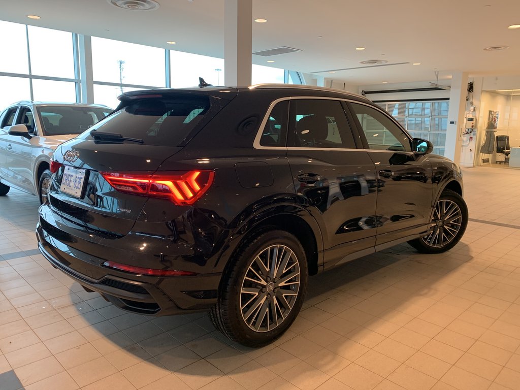 Audi Queensway 2020 Audi Q3 45 2 0t Progressiv Quattro