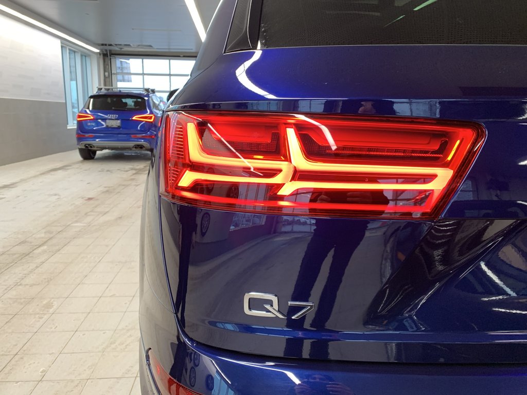 Audi Queensway 2019 Audi Q7 3 0t Technik Quattro 8sp