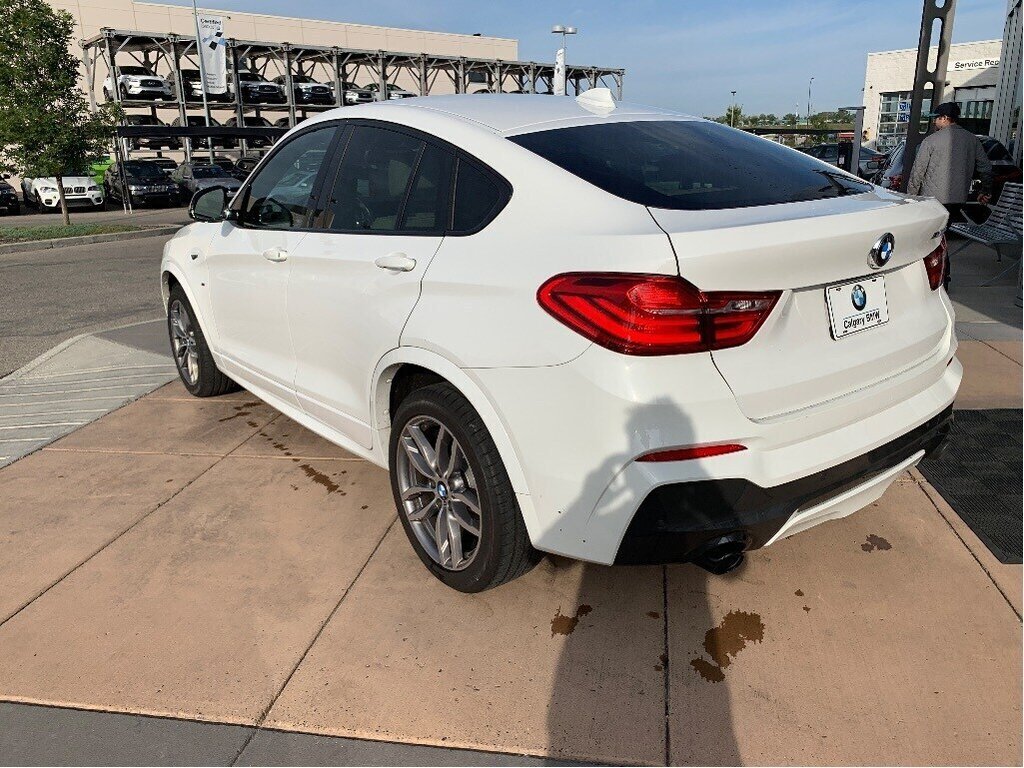 Calgary BMW 2017 BMW X4 M40i Ultra low Mileage! Great Color Combo