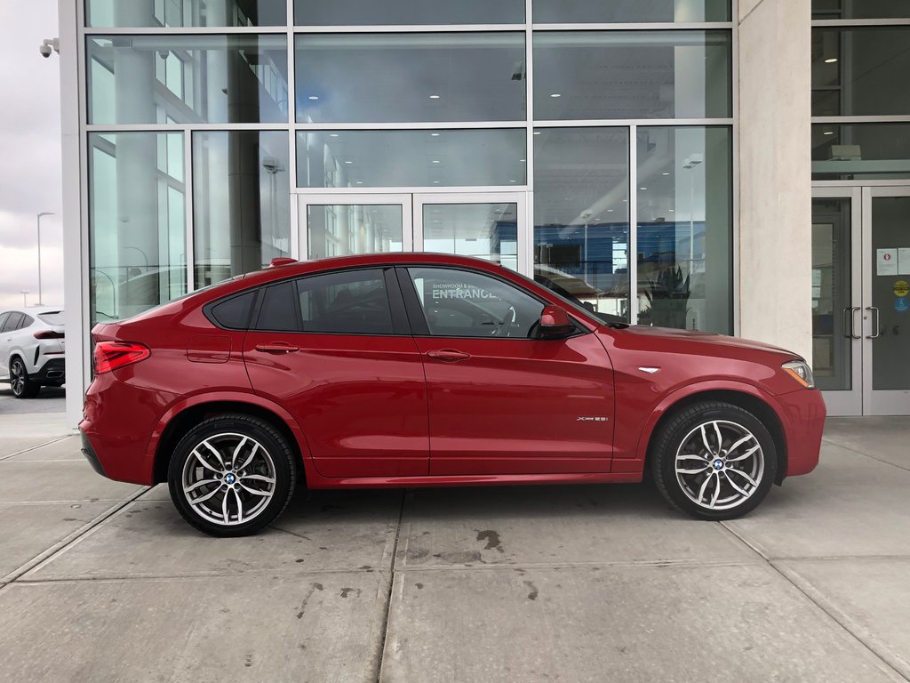 BMW Gallery 2017 BMW X4 XDrive28i G18719A