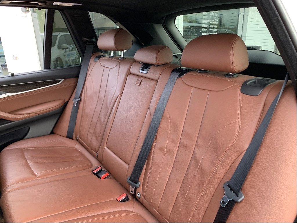 Calgary BMW | 2015 BMW X5 XDrive35i M sport line! Great value. | #P7289AV