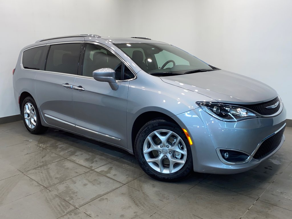 Triple Seven Chrysler | 2020 Chrysler Pacifica TOURING L 35TH ...