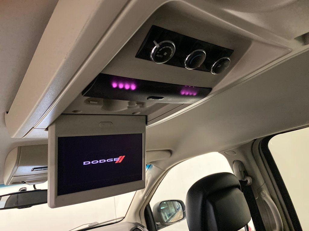 Triple Seven Chrysler 2012 Dodge Grand Caravan Crew Plus Leather