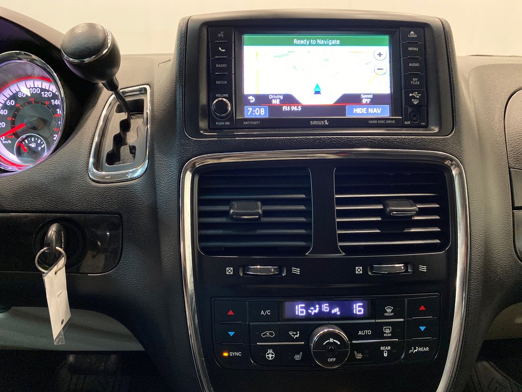 Triple Seven Chrysler 2017 Dodge Grand Caravan Crew Bluetooth