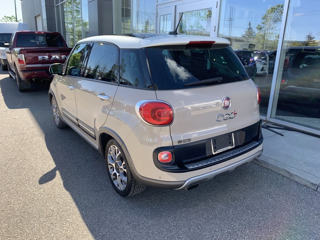 Dilawri Group of Companies | 2014 Fiat 500 L Trekking, Panoramic ...