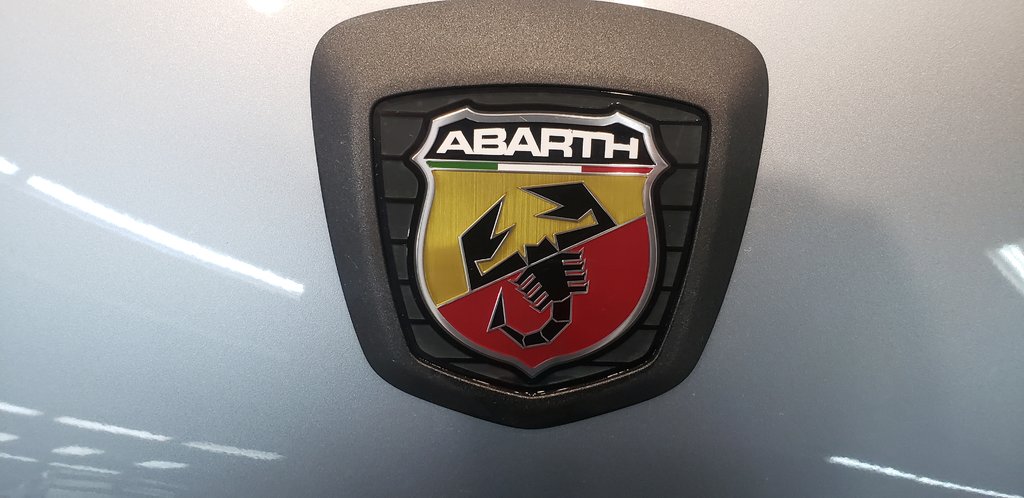 Triple Seven Chrysler | 2019 Fiat SPIDER 124 ABARTH Connect 7.0