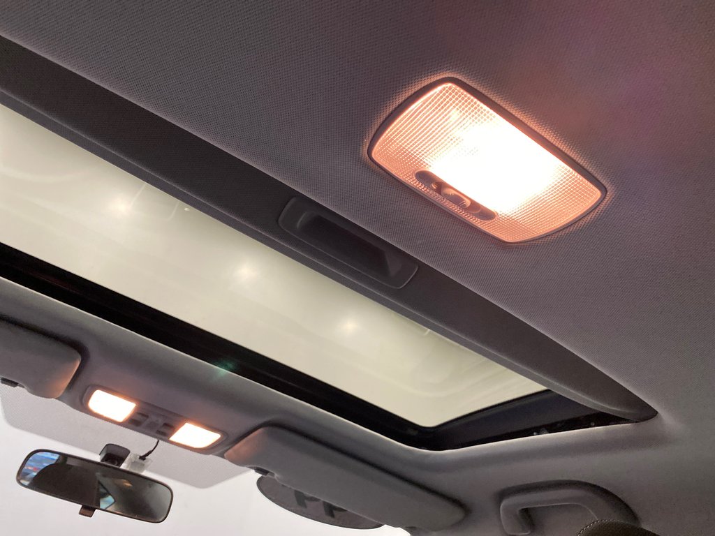 Hyundai of Regina 2015 Honda Civic Coupe EX CVT Moonroof, Low Mileage