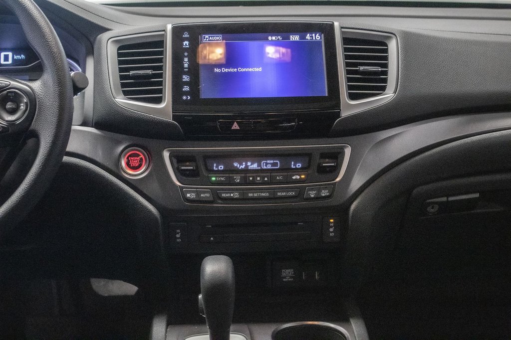 Dilawri Group of Companies 2017 Honda Pilot AWD, 8 passagers, Apple