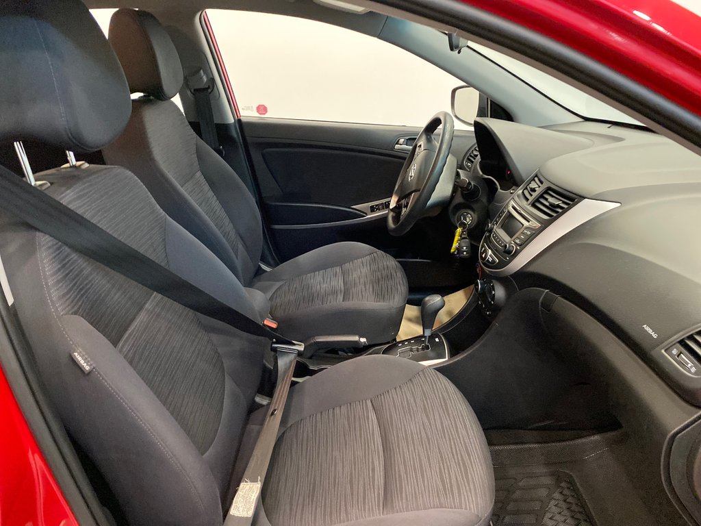 Dilawri Group of Companies 2016 Hyundai Accent GL Heated Seats