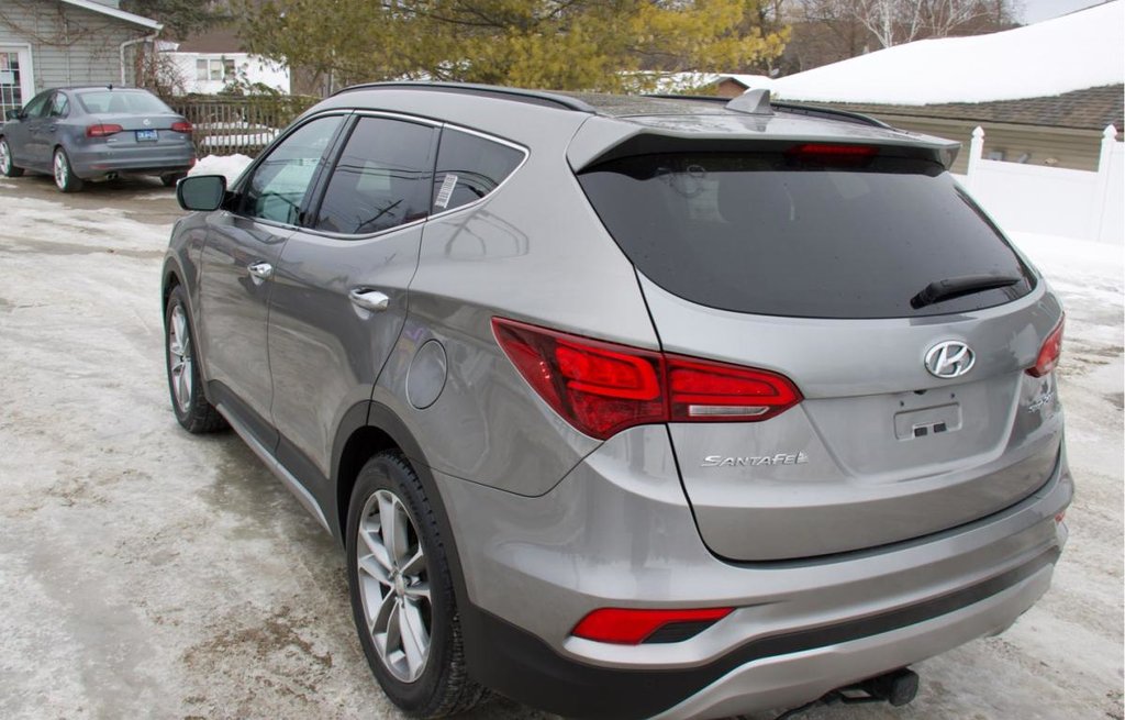 Dilawri Group of Companies | 2017 Hyundai Santa Fe Sport ...