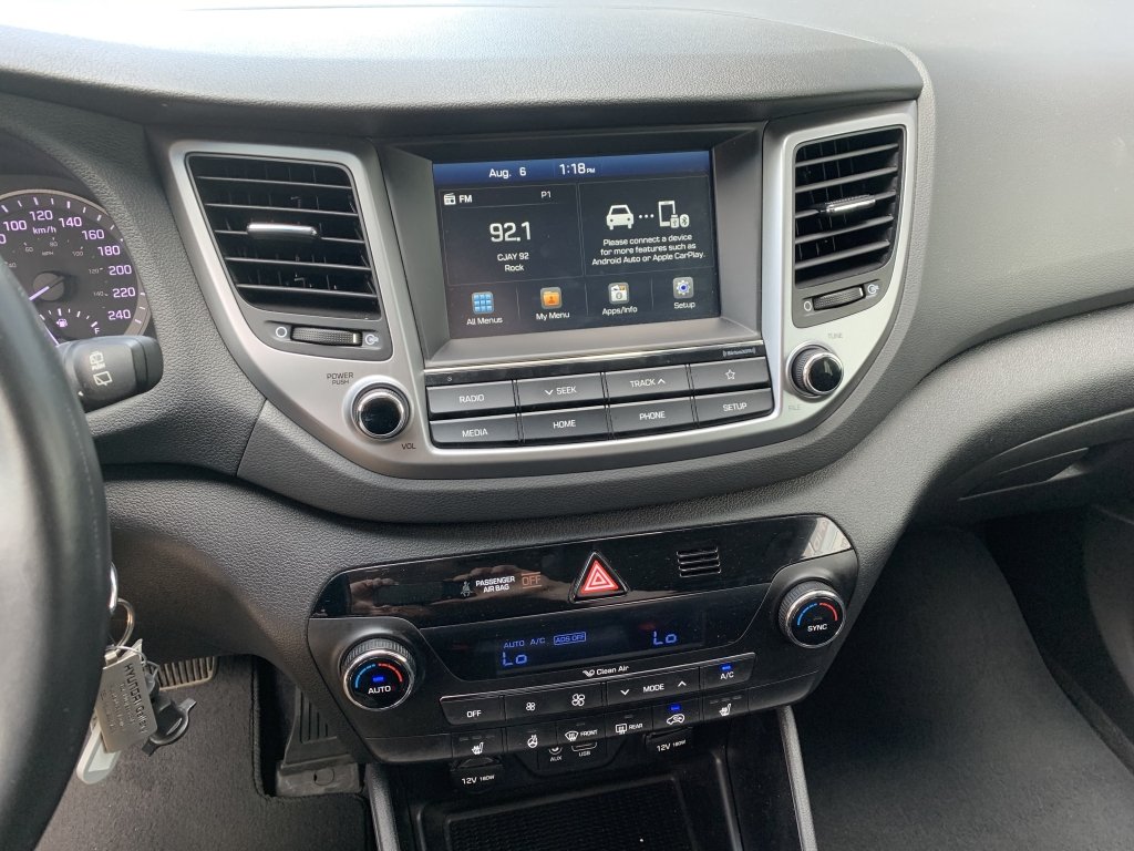 Hyundai Gallery 2018 Hyundai Tucson AWD 2.0L SE, Leather, Heated