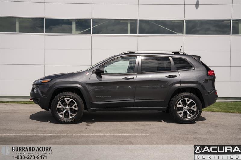 Burrard Acura 2017 Jeep Cherokee 4x4 Trailhawk 2p2409