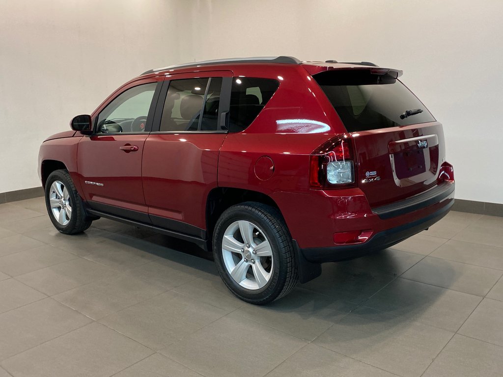 Chrysler Compass 2016 Triple Seven Chrysler | 2016 Jeep Compass North All- Wheel Drive,Heated