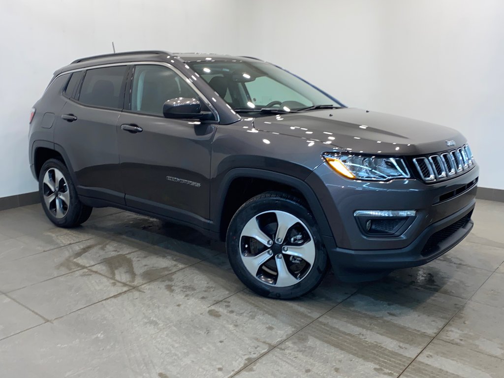 Triple Seven Chrysler 2019 Jeep Compass NORTH 4x4 Uconnect 4C NAV