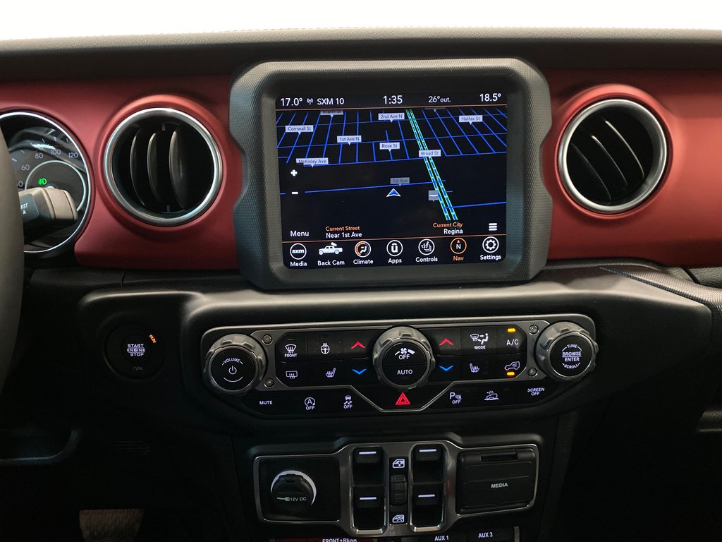 Hyundai of Regina 2020 Jeep Gladiator 4x4 Rubicon Remote Start, Backup Camera, Uconnect 4C