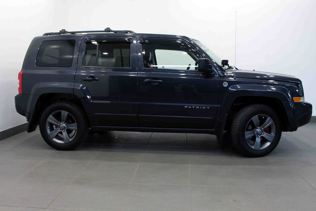 Triple Seven Chrysler 2015 Jeep Patriot 4x4 Sport High Altitude