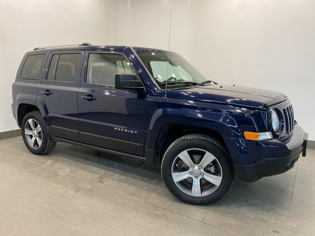 Triple Seven Chrysler 2016 Jeep Patriot 4x4 Sport Altitude, Leather, Sunroof 211017A