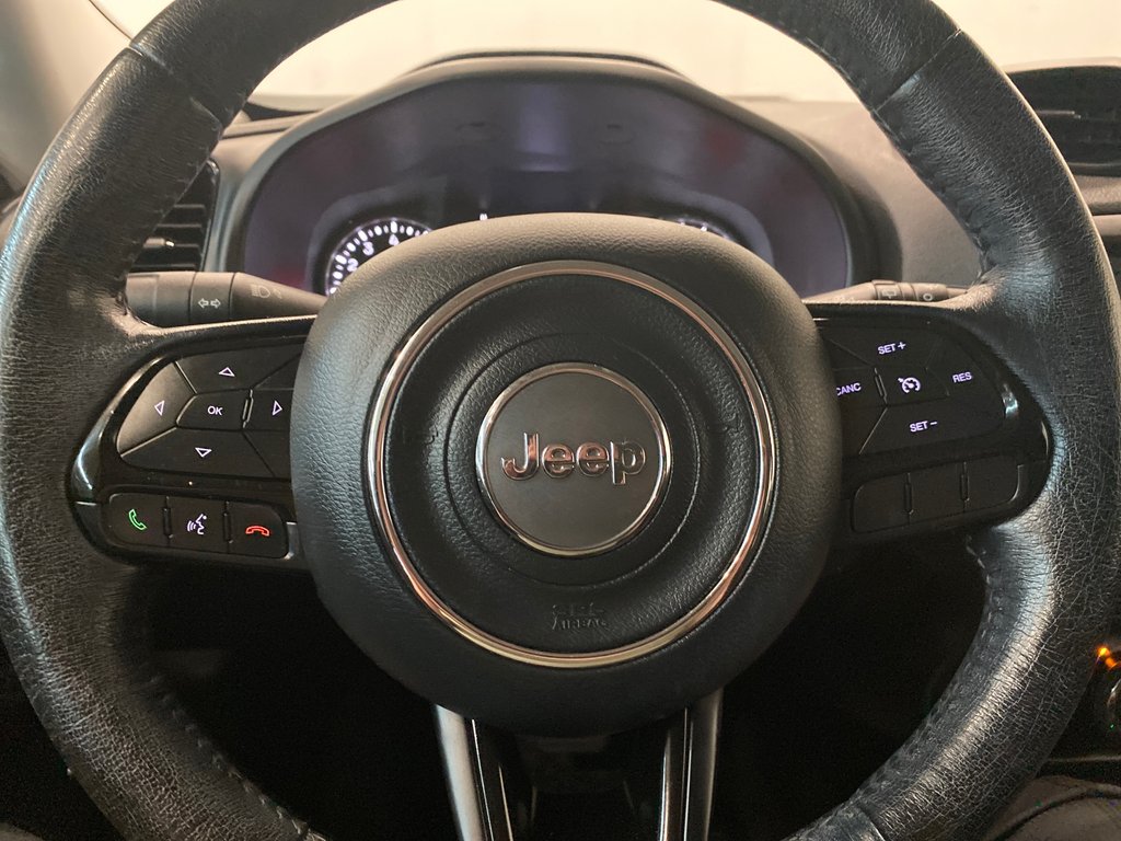 Hyundai of Regina 2016 Jeep Renegade 4x4 North Keyless entry, Remote Start, Bluetooth 211485A