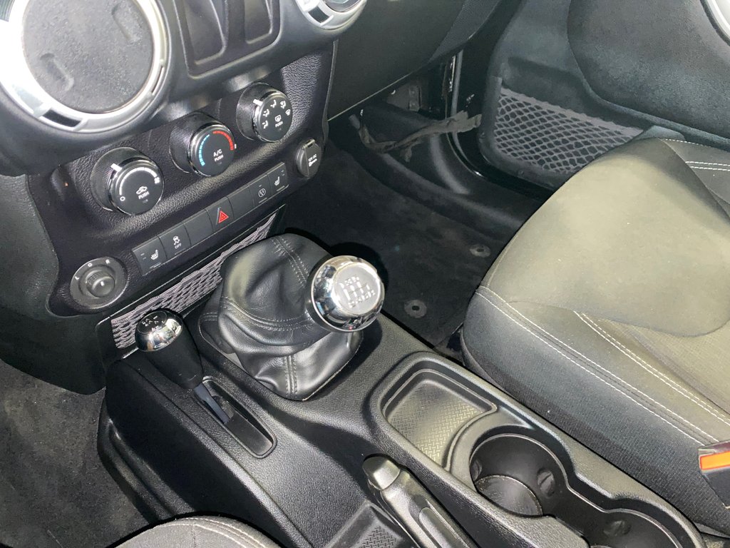 Dilawri Group of Companies 2016 Jeep Wrangler Rubicon Keyless entry, Bluetooth, Touchscreen