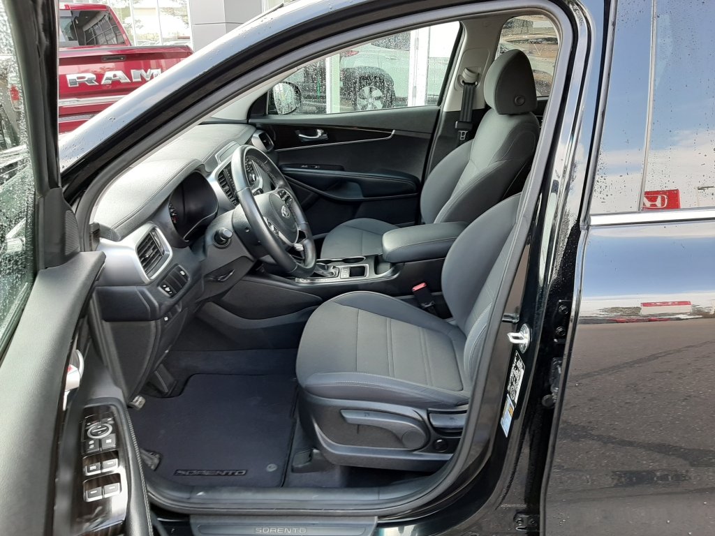 Hyundai Gallery 2019 Kia Sorento LX 2.4L AWD, Heated Steering Wheel