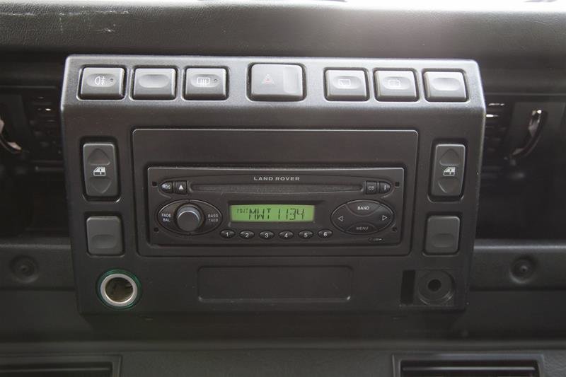 Land Rover Vancouver 2003 Land Rover Defender 90 Um1722