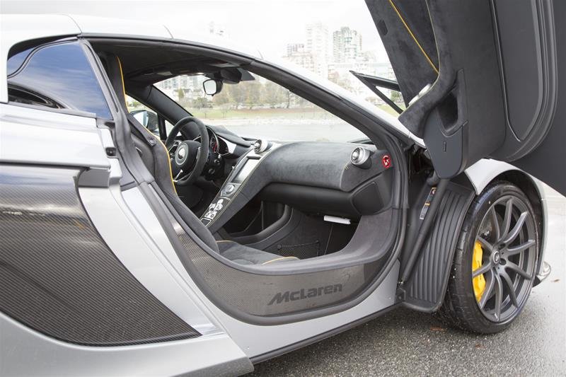 Land Rover Vancouver | 2016 McLaren 650S Spider | #A17011-1