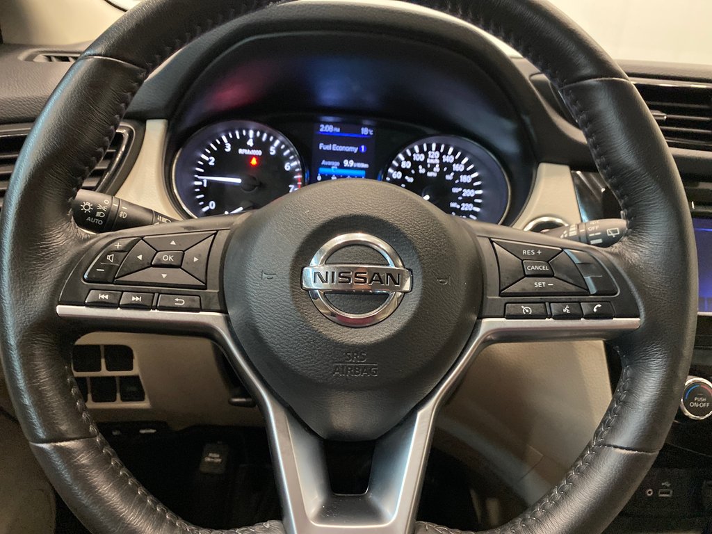 Triple Seven Chrysler 2019 Nissan Qashqai SV Sunroof, Heated Steering