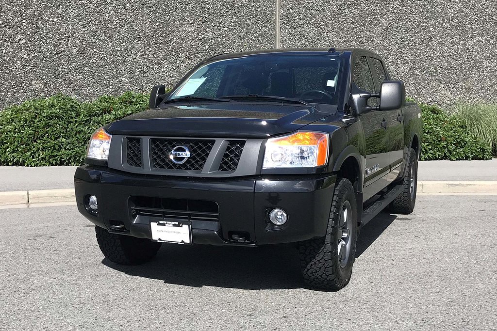 Nissan titan 2015