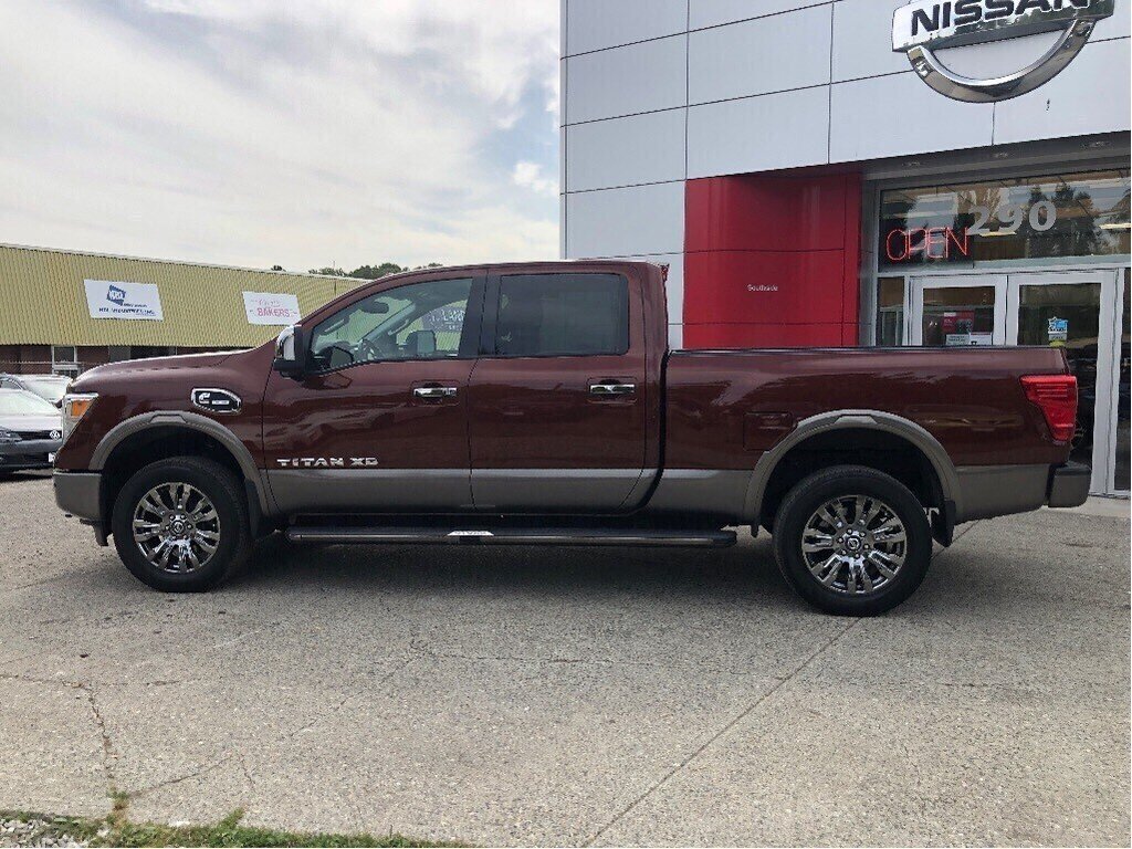 Southside Nissan | 2016 Nissan Titan Crew Cab XD Platinum 4x4 Two-Tone