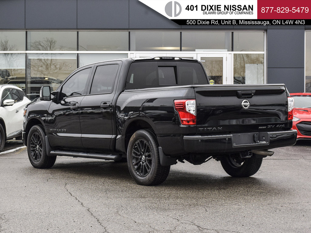 401 Dixie Nissan in Mississauga | 2018 Nissan Titan Crew Cab SV 4X4