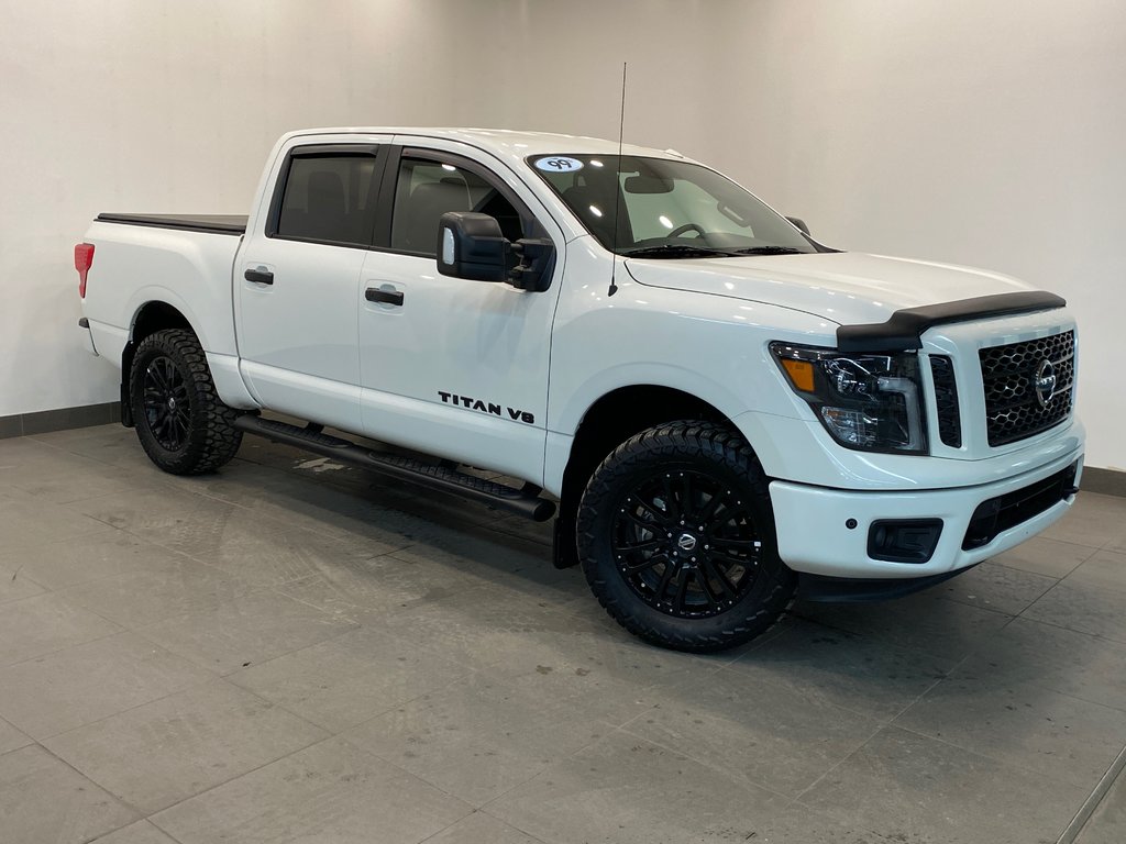 Triple Seven Chrysler | 2018 Nissan Titan SV Midnight Edition Rear View ...